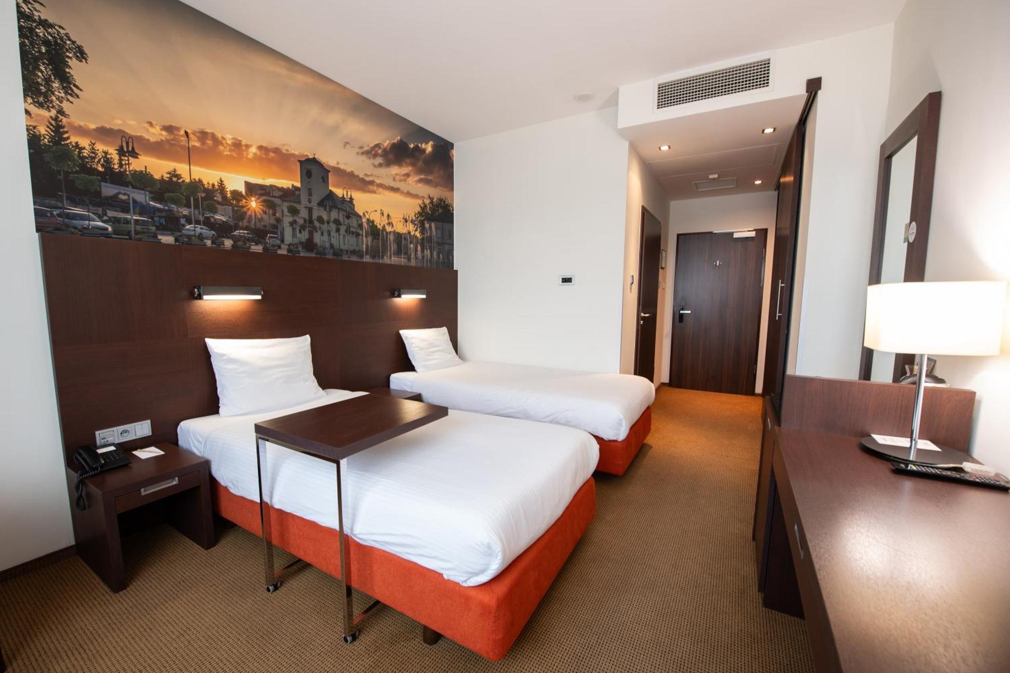 Desilva Warszawa Piaseczno Hotell Piaseczno  Exteriör bild