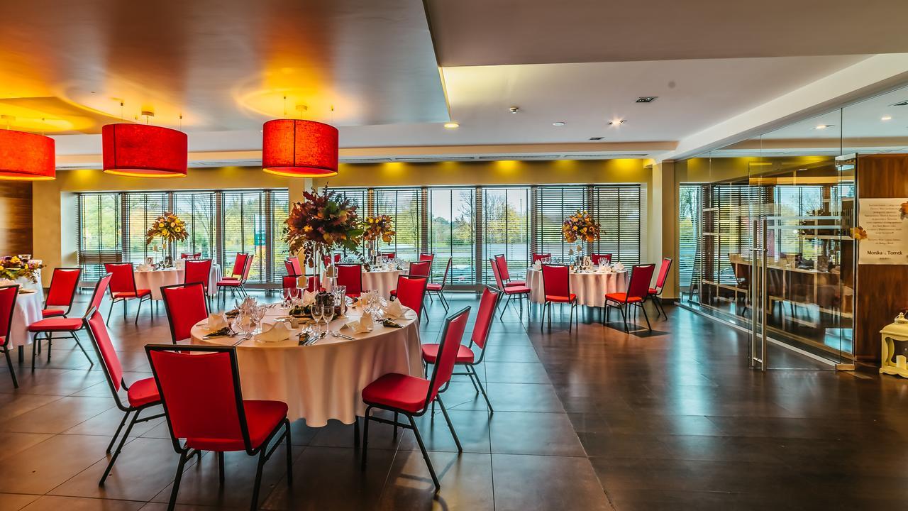 Desilva Warszawa Piaseczno Hotell Piaseczno  Exteriör bild