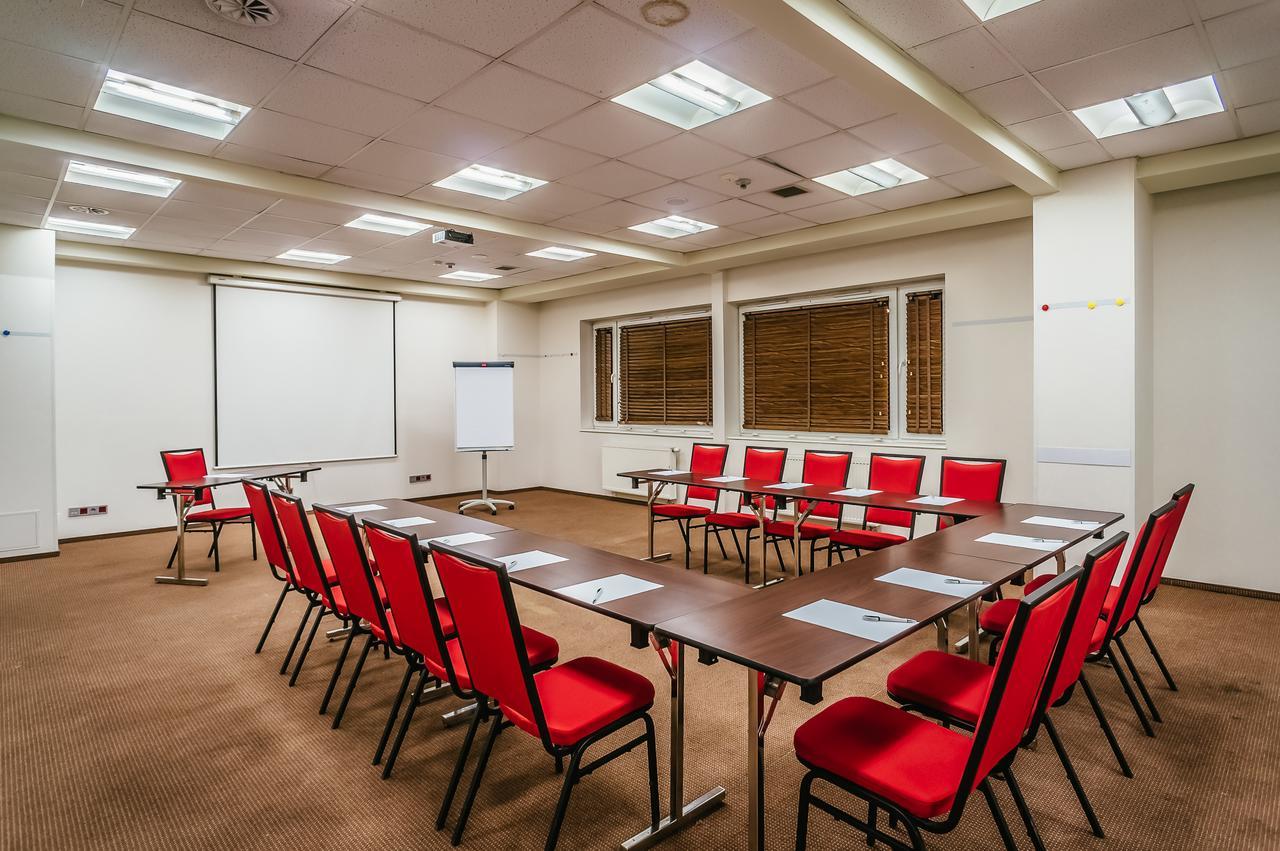 Desilva Warszawa Piaseczno Hotell Piaseczno  Exteriör bild