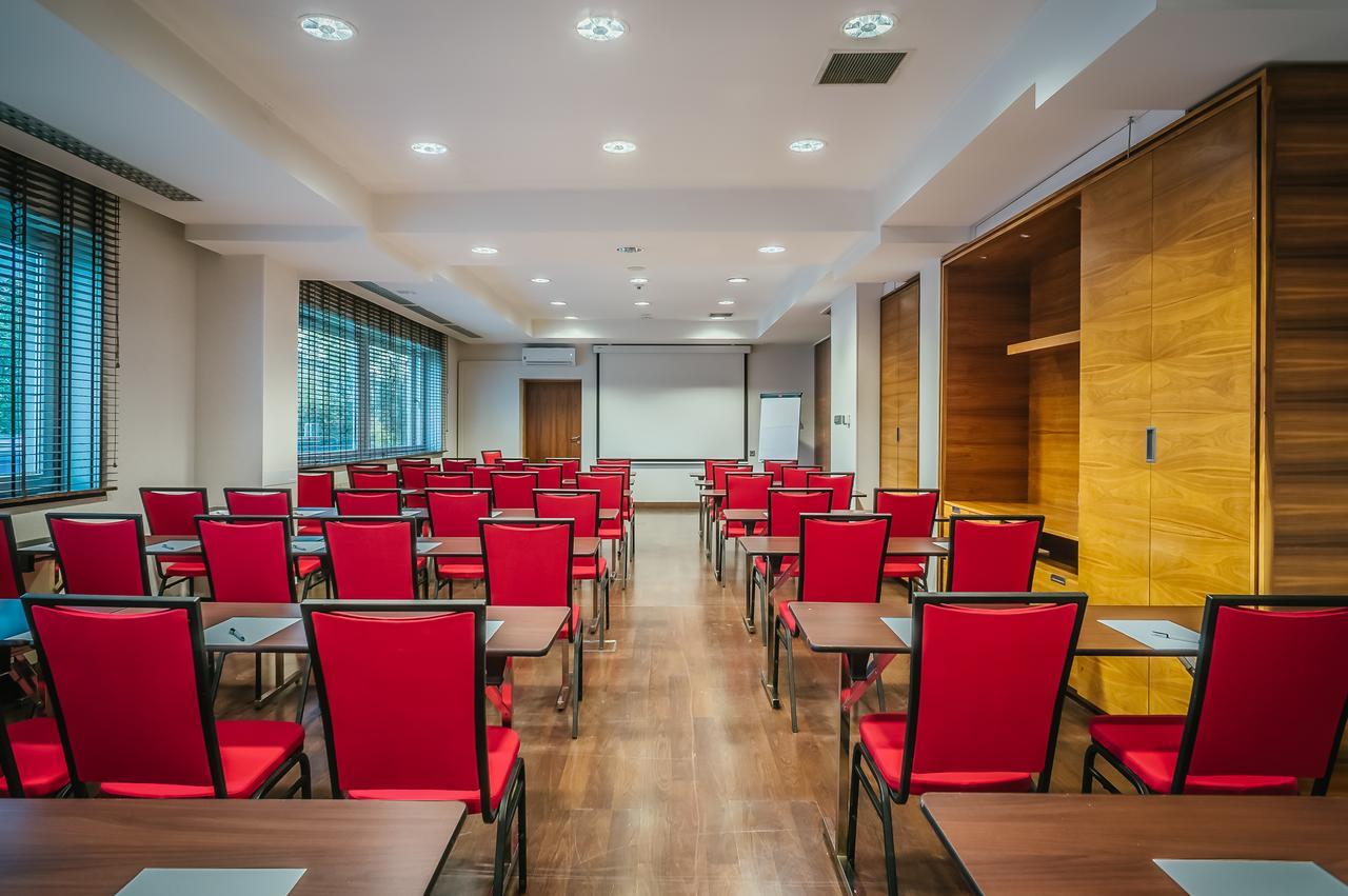 Desilva Warszawa Piaseczno Hotell Piaseczno  Exteriör bild